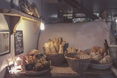 Al's Bakery photo 2